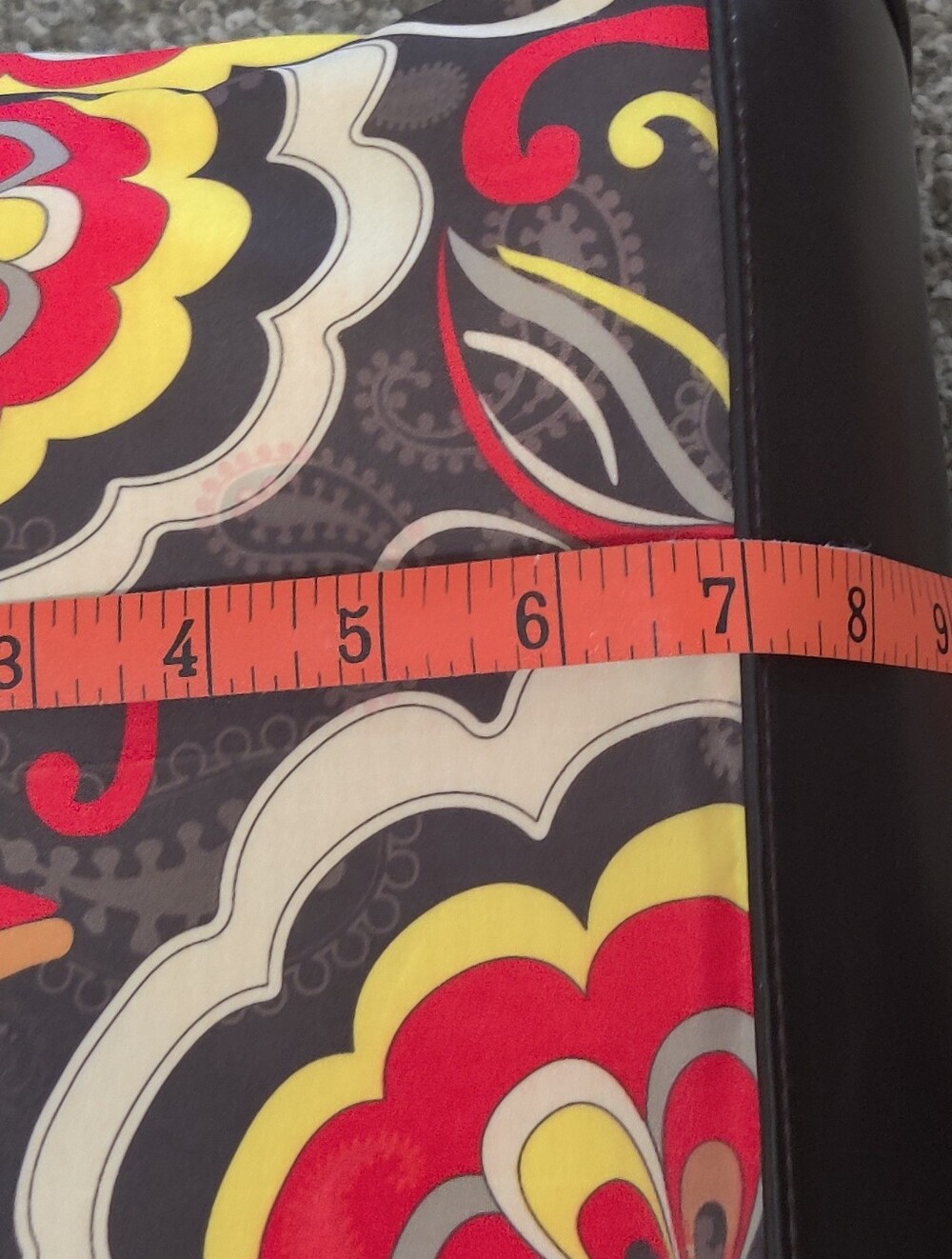 Sachi Multicolor Insulated Floral Tote Bag - Picture 5 of 8